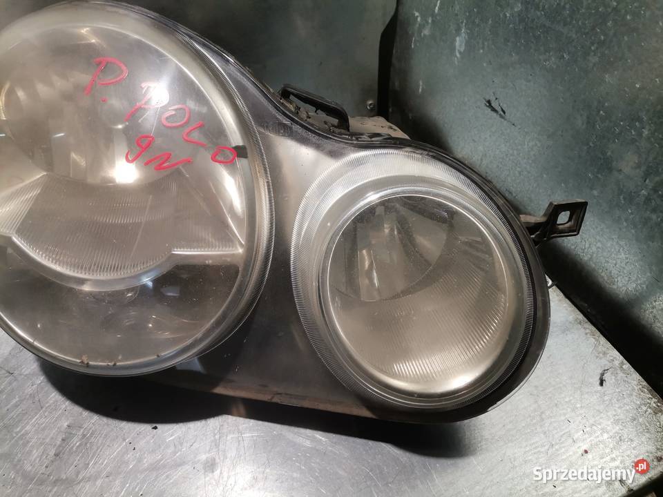 VW POLO IV 9N REFLEKTOR PRAWY PRZÓD LAMPA