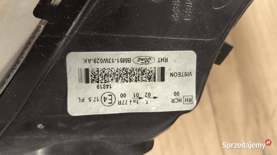 Reflektor prawy Lampa prawa Przód Ford Focus MK3 śląskie