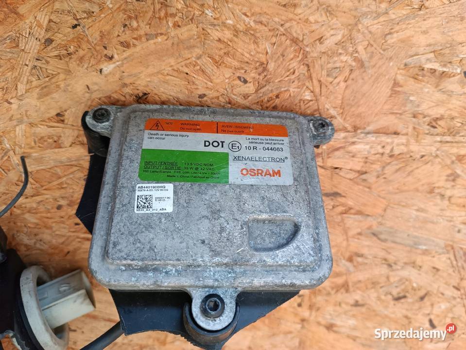 SOCZEWKA LAMPY PRAWY PRZÓD 28323AB 68280815AA sprzedam