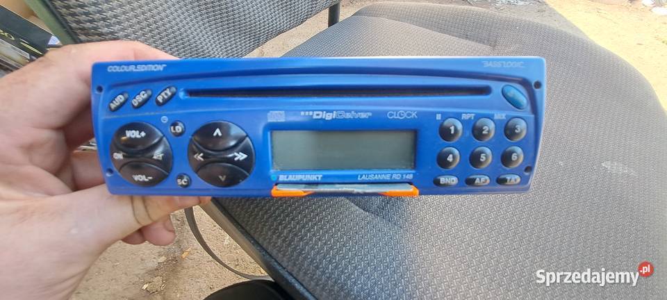 Radio Blaupunkt Lausanne rd148 colour edition