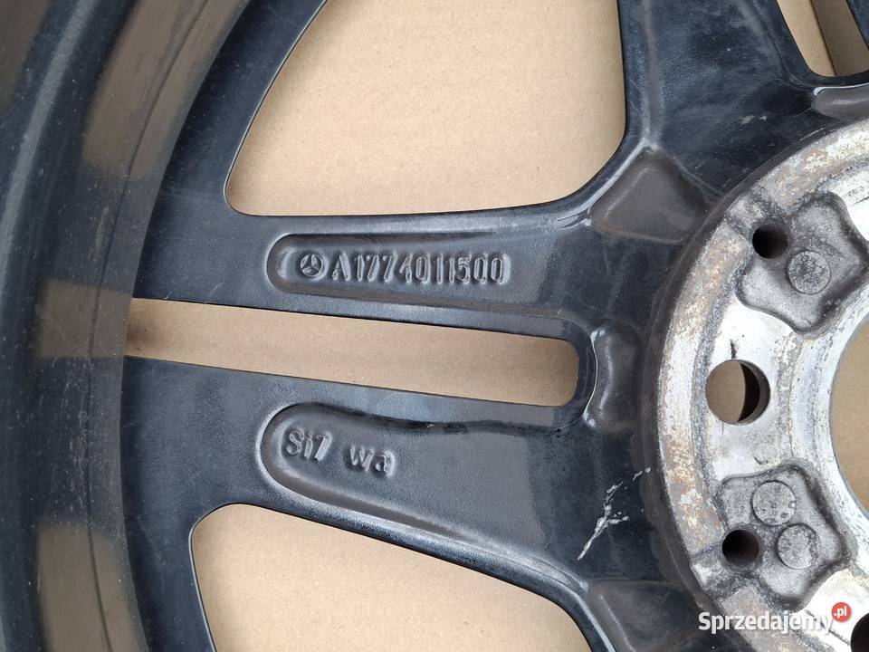 MERCEDES AKLASA W177 A118 FELGA ALUFELGA AMG 18 Bieleń sprzedam