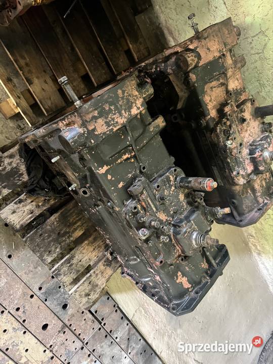 Skrzynia biegów Ursus Zetor 3 biegowa Części i osprzęt rolniczy Gniezno sprzedam