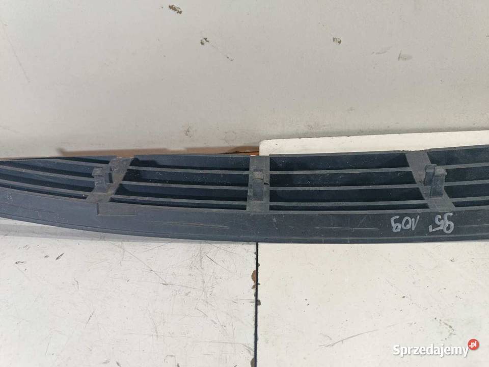 KRATKA ZDERZAKA PRZÓD AUDI A8 D2 4D0854687 Karoseria wielkopolskie