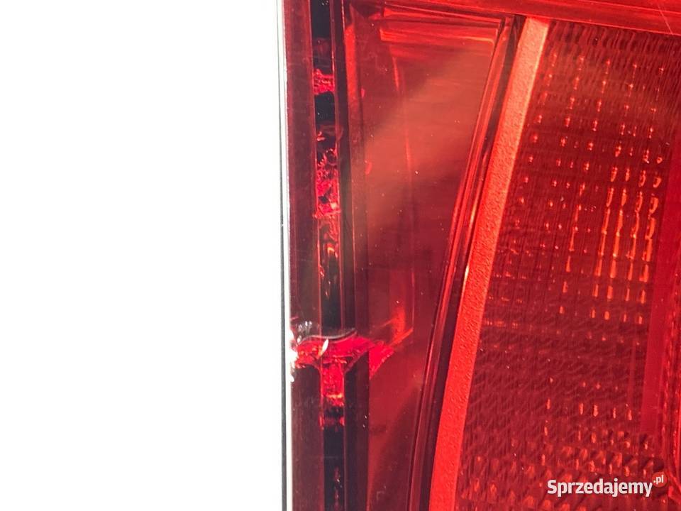 LAMPA TYŁ LEWA WEWNĘTRZNA VW GOLF VII L90056140 osobowe