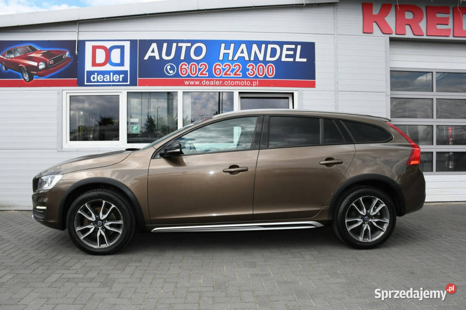Volvo V60 Cross Country 20 D3 Summum 100 kurtyny powietrzne Volvo Hrubieszów
