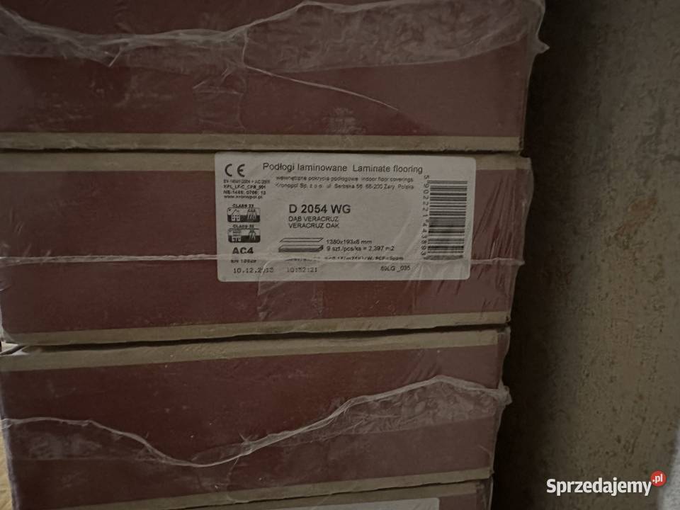 Panele laminowane dąb velacruz AC4
