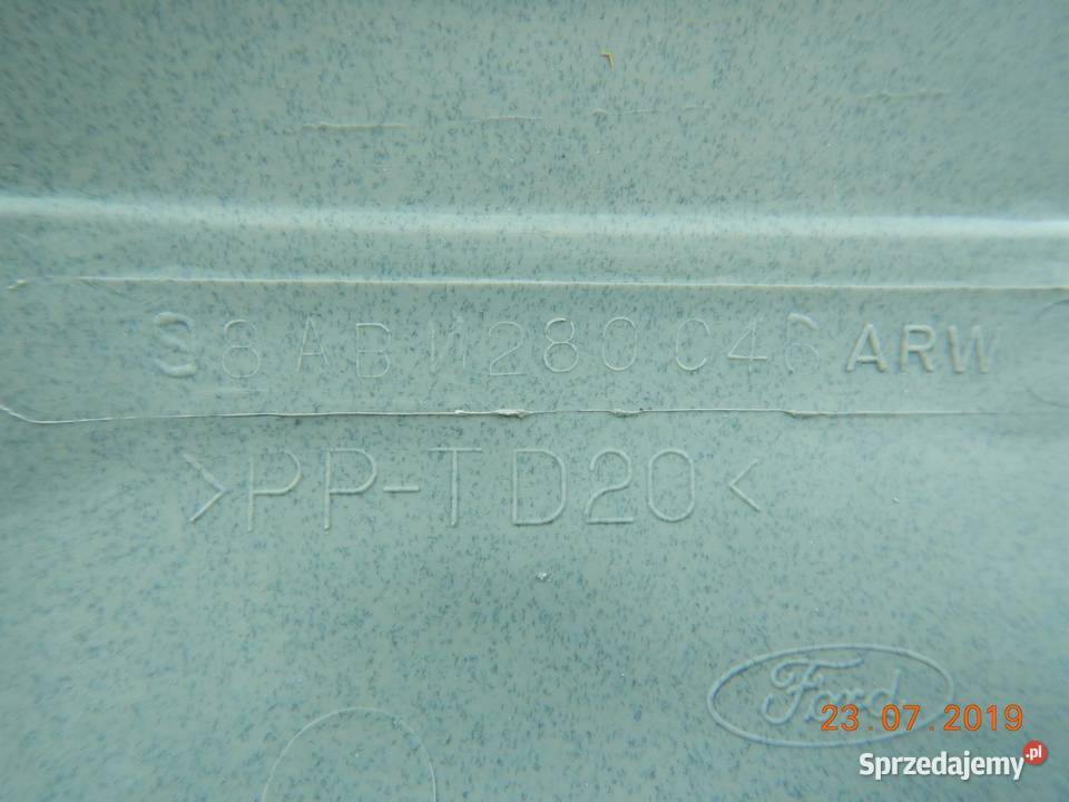 OSŁONA SŁUPKA PRAWY TYŁ FOCUS MK1 9805 NOWA ASO osobowe sprzedam