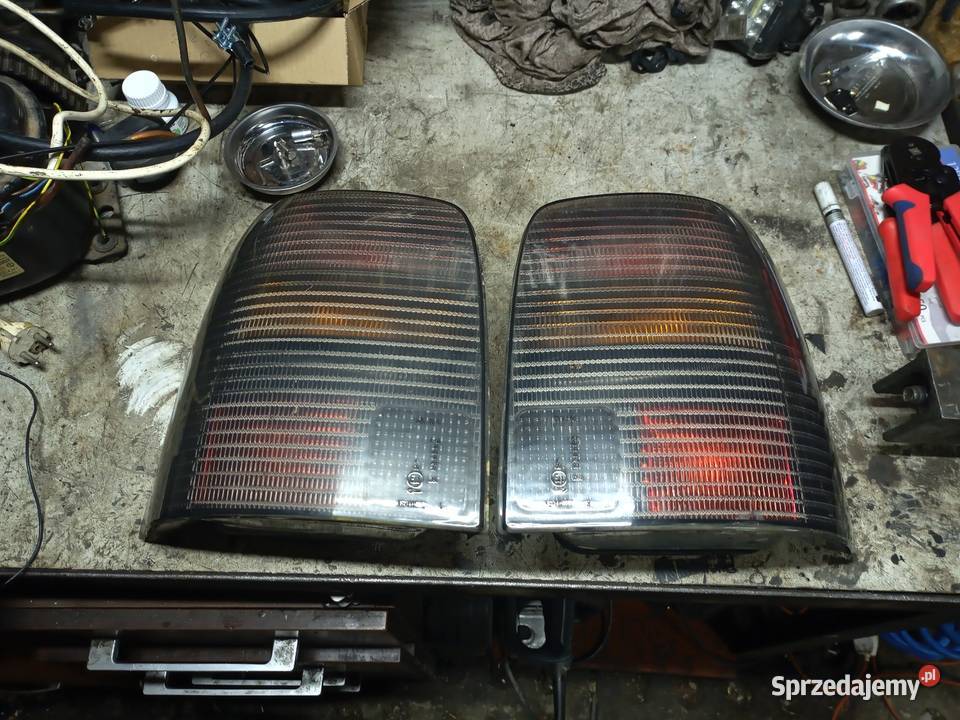 Lampy tylne volkswagen Passat b5 kombi inpro osobowe Oświetlenie Gorlice sprzedam