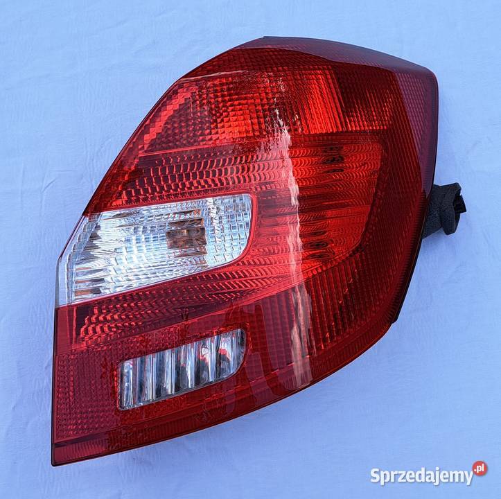LAMPA PRAWA TYŁ TYLNA SKODA FABIA II LIFT KOMBI dolnośląskie Mielęcin sprzedam