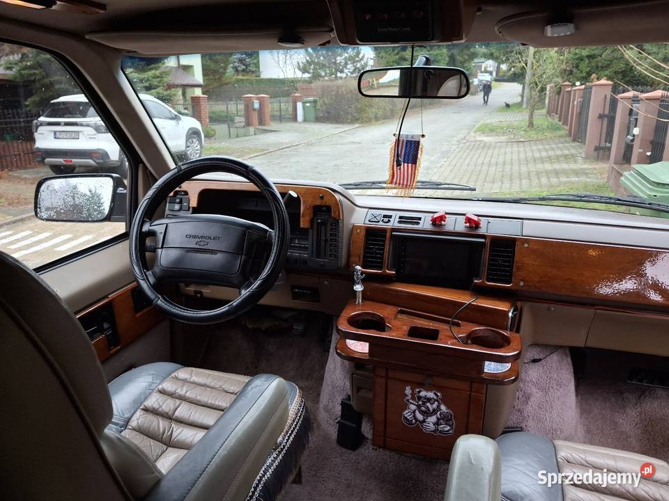 Chevrolet astro salonka 197KM Puławy sprzedam