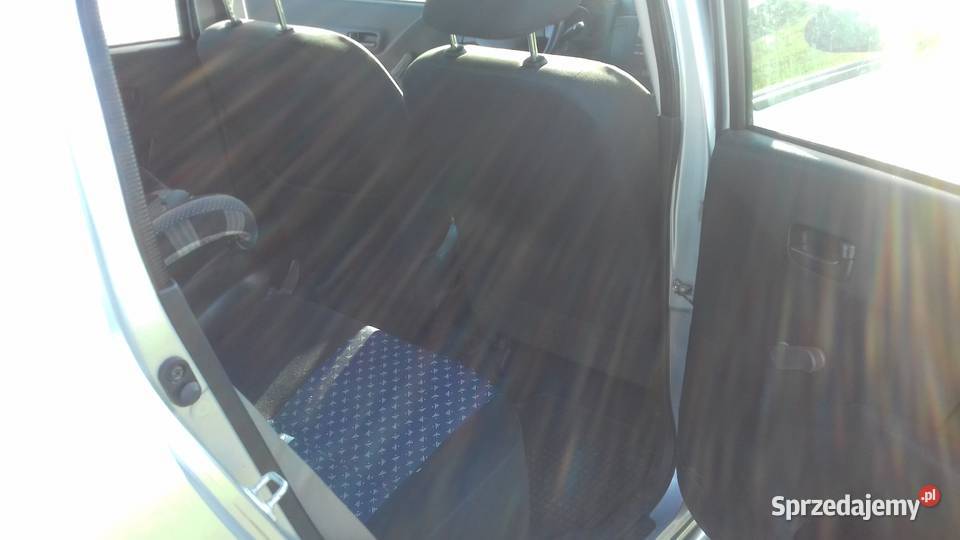Daihatsu Cuore 10 i klimatyzacja 2 komplety kół Wągrowiec