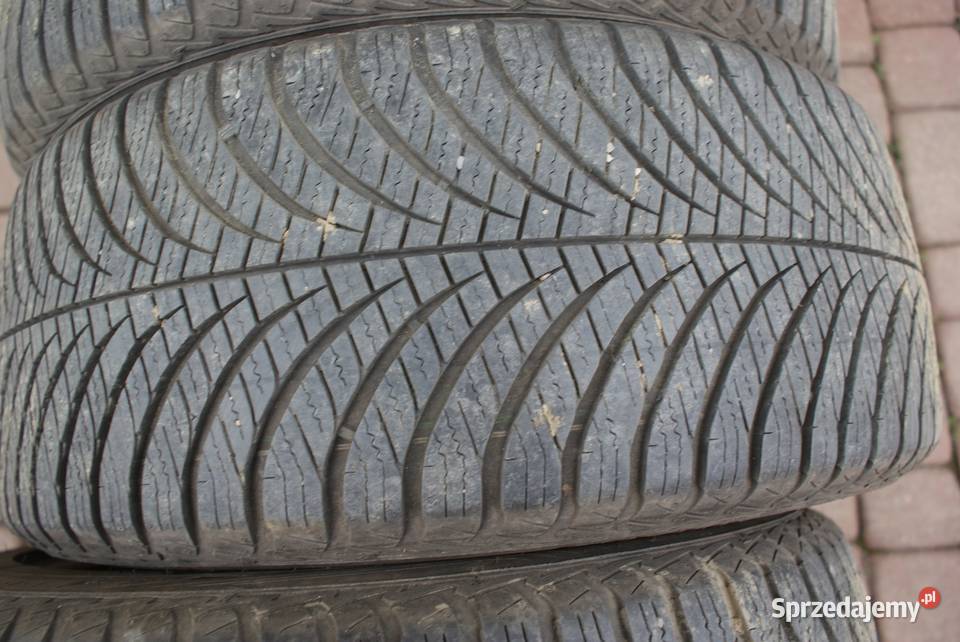 GoodYear Vector 4 Seasons 22545R17 94V Dynów