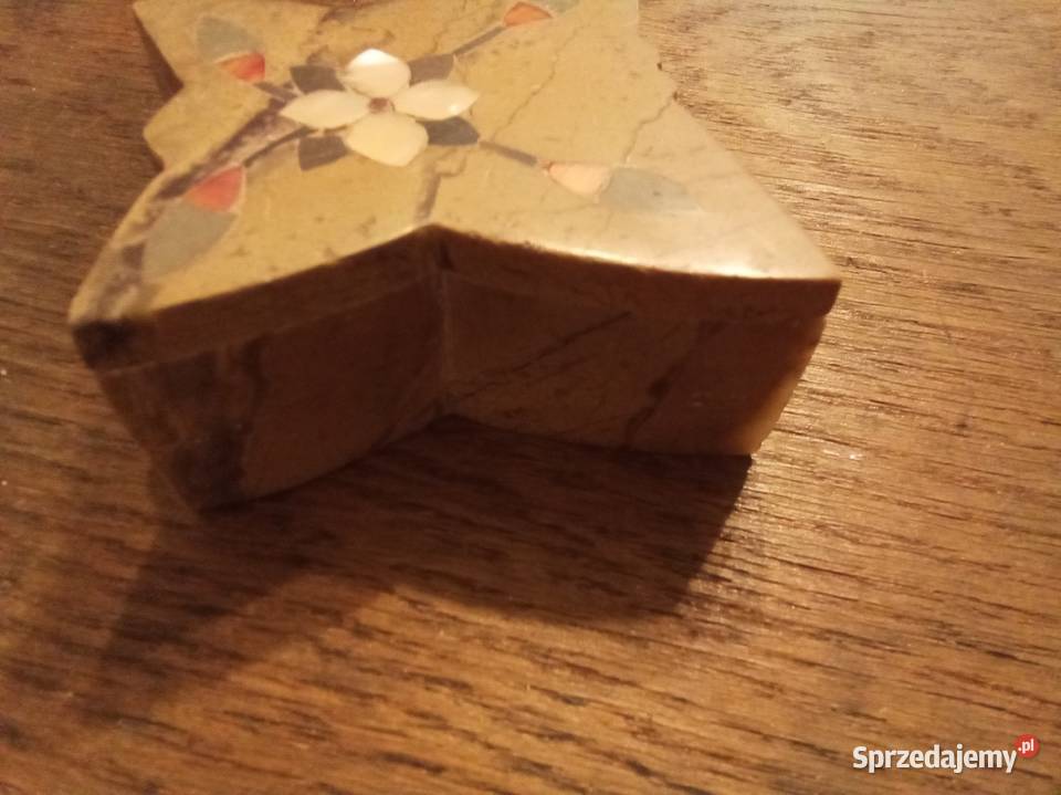 Szkatułka kamienna w kształcie gwiazdy puzderko Warszawa