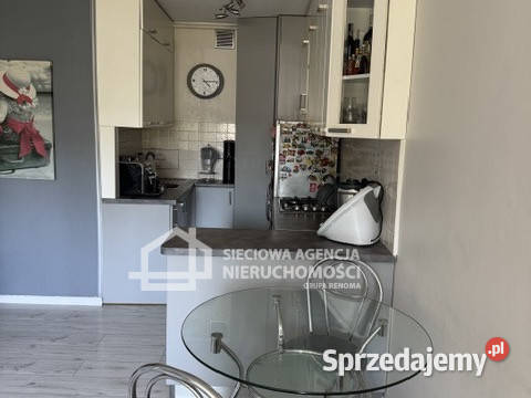 Mieszkanie Gdynia Rozewska 385m2 2pokojowe pomorskie sprzedam