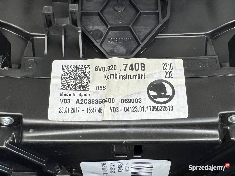 LICZNIK PRĘDKOŚCIOMIERZ ZEGARY SKODA FABIA III Rok produkcji 2017 mazowieckie Warszawa