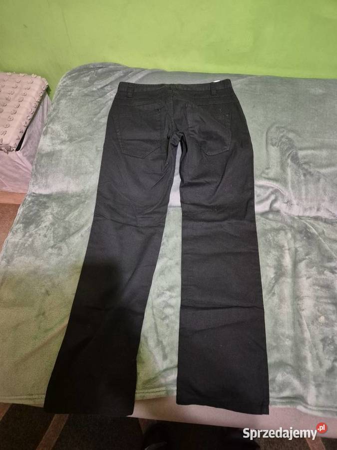 Spodnie reserved mazowieckie sprzedam