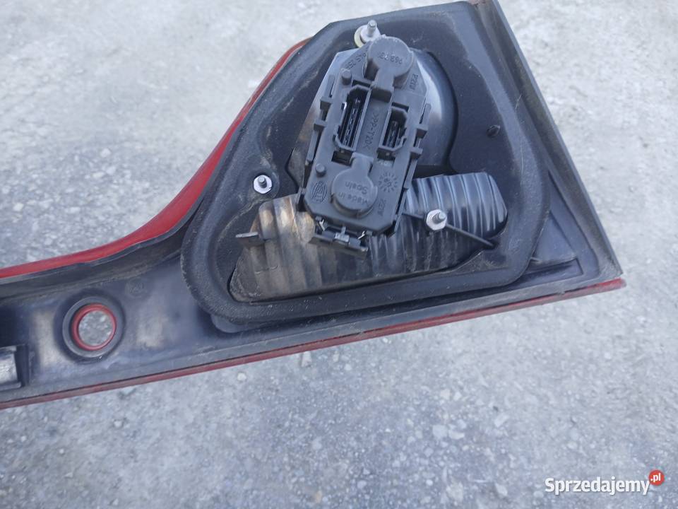 Listwa lampa Blenda klapy tył Seat Toledo II małopolskie Radłów sprzedam