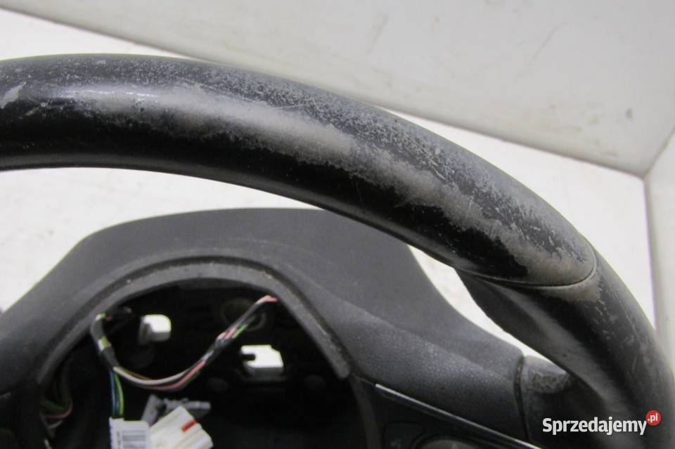 KIEROWNICA MULTIFUNKCJA SKÓRZANA OPEL CROSSLAND Wyposażenie wnętrza