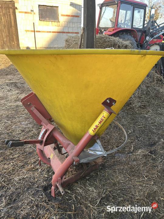 Rozsiewacz nawozów lejek mazowieckie Kobylinek