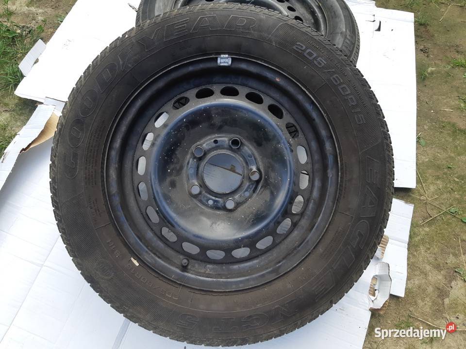 Opony kola BMW e36 zapas Bychawa
