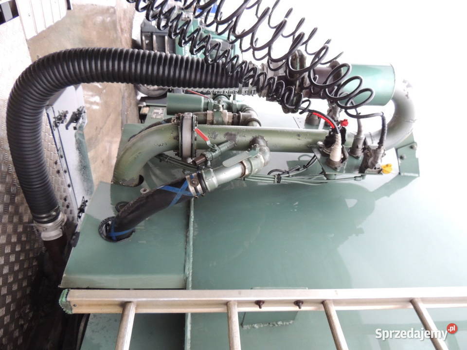 Naczepa silos cysterna do paszy 3 osiowa Warszawa