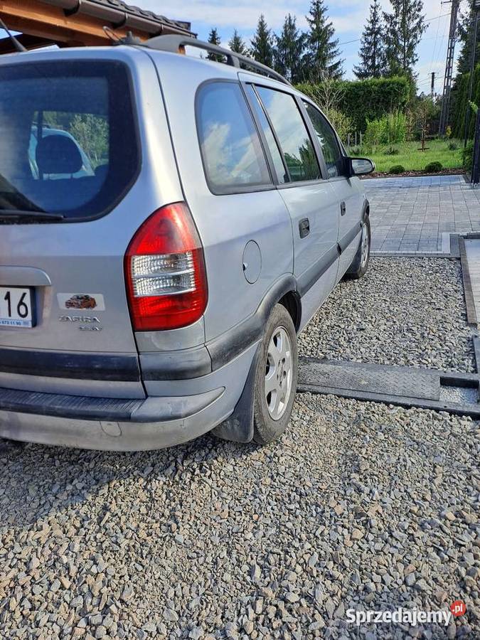 Opel Zafira lakier metallic