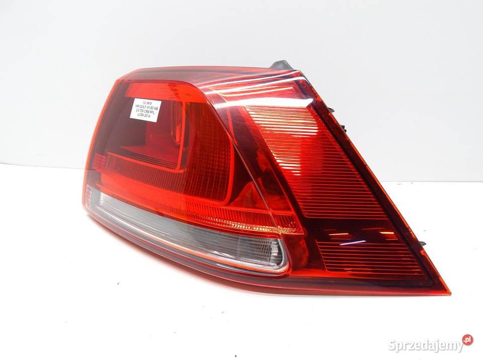 LAMPA PRAWA PRAWY TYŁ TYLNA W BŁOTNIK 5G0945096M sprzedam