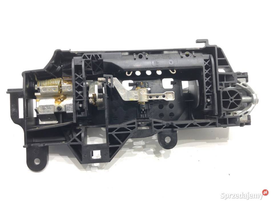 KLAMKA ZEWNĘTRZNA PRAWY TYŁ AUDI A4 B9 Kombi podkarpackie