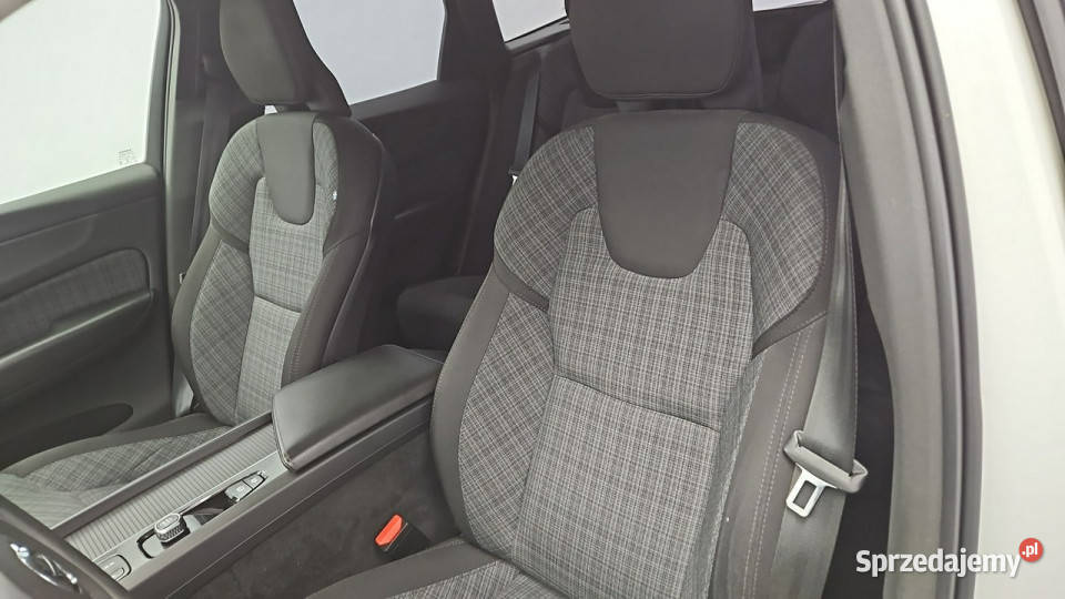 Volvo XC 60 B4 B Core aut Z Polskiego Salonu benzyna