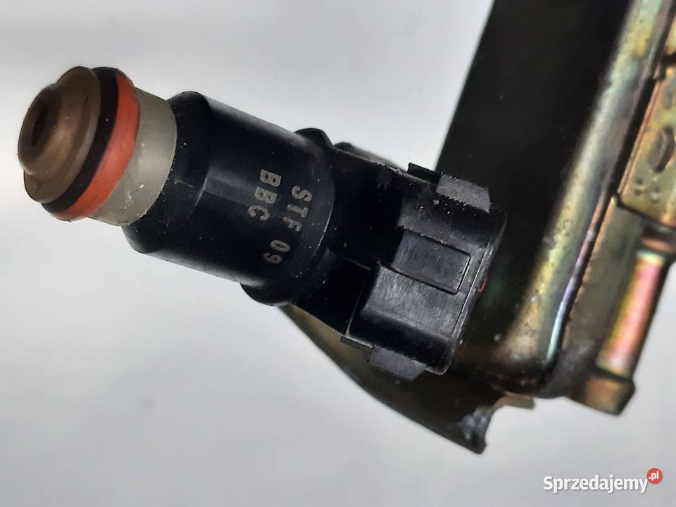 Honda Civic VII 17 16V listwa wtryskowa z Ksawerów