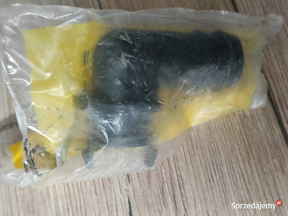Złączka kątowa kolanko odmy John Deere R120467 Biała Podlaska