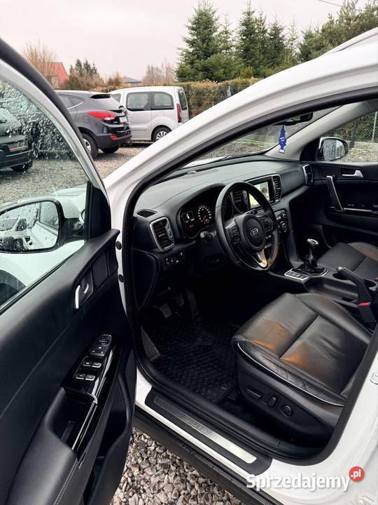 Kia Sportage 16 benzyna 2016r benzyna lubelskie