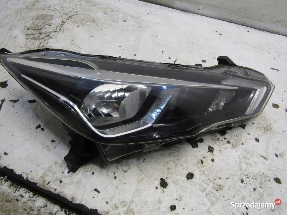 LAMPA PRZEDNIA PRAWY PRZÓD PRZEDNIA NISSAN MICRA