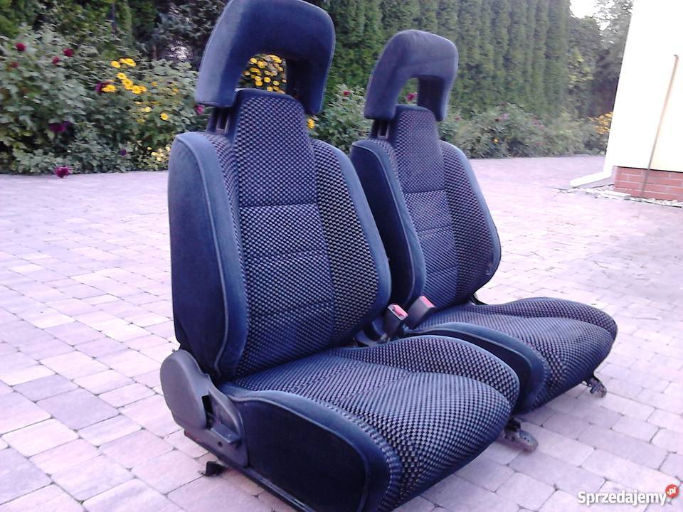 Fotele kanapa Toyota Corolla E9 GTi AE92 mazowieckie Józefin