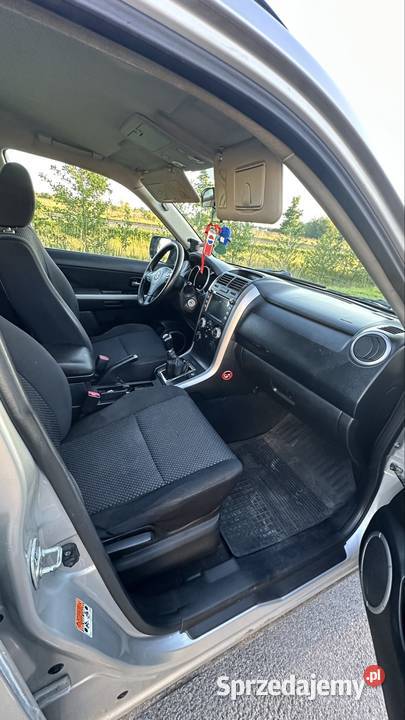 Suzuki Grand Vitara 19 DDiS 2006 Diesel Hak manualna Wrocław