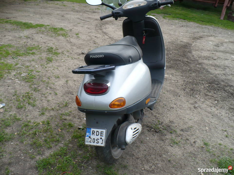 sprzedam kultowy włoski skuter 5KM Czarna