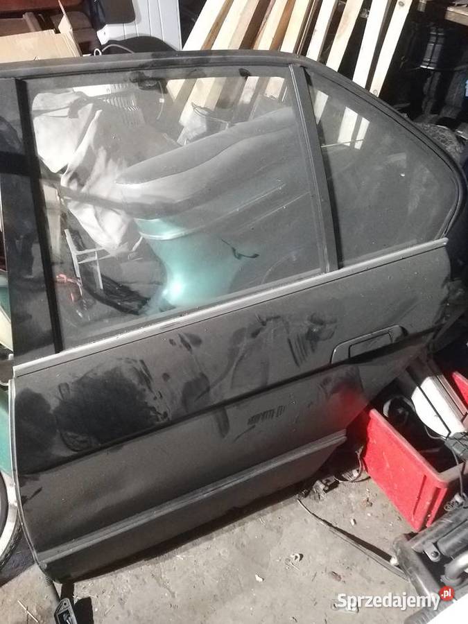 BMW E34 sedan drzwi lewy tył Wodzisław Śląski