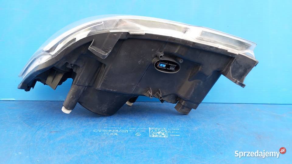 LAMPA PRAWY PRZÓD EU XENON LED MERCEDES VITO