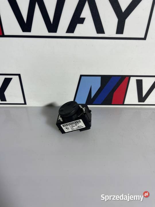 BMW G01 G20 F20 F30 F36 PRZEŁĄCZNIK FOTELA LEWY Wyposażenie wnętrza