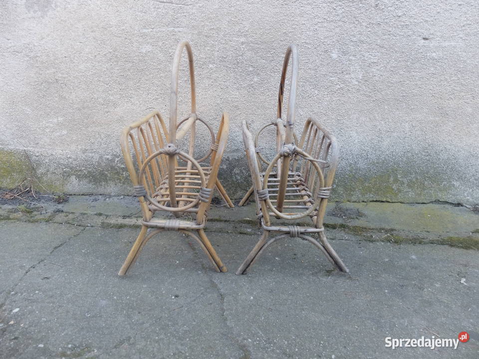 Dwa bambusowe gazetniki PRL 775 odcienie brązowego Kościan