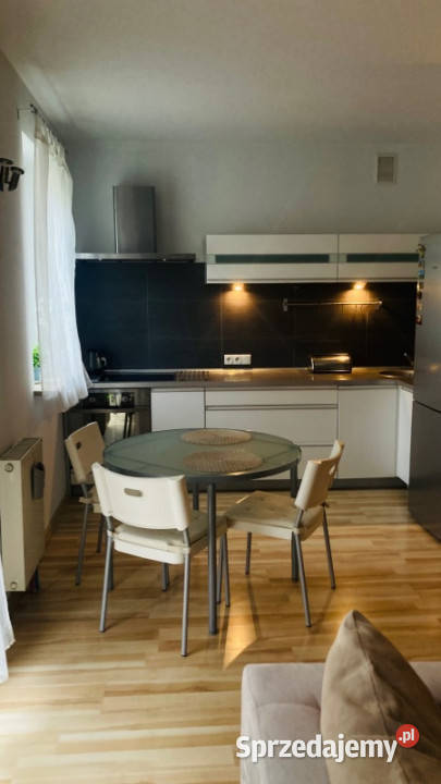 Kawalerka na wynajem 37m Os Oświecenia Kraków internet