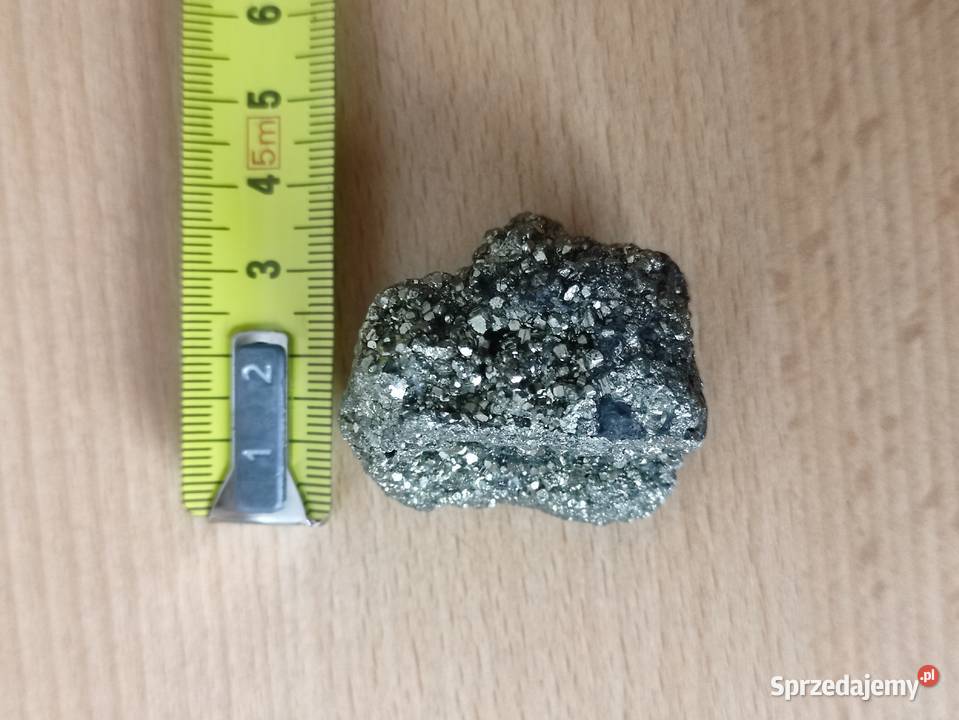 Piryt minerał kamień kolekcjonerski gadżet podkarpackie Rzeszów