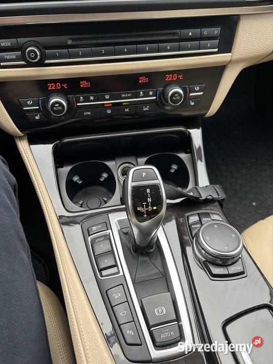 BMW F10 535ixdrive 4x4 automat kamery 360 mazowieckie Ostrołęka