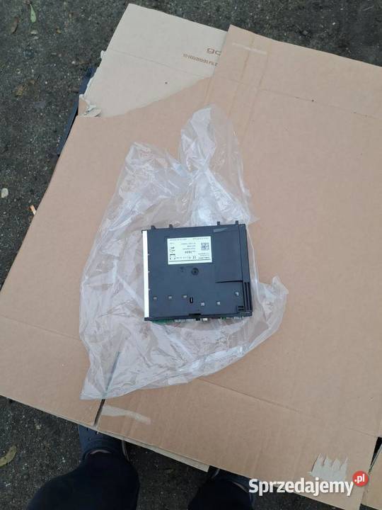 Radio silverbox Opel Insignia A 39001634