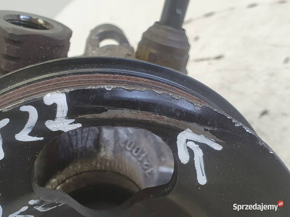 Toyota Avensis T22 20 VVTI POMPA WSPOMAGANIA osobowe lubelskie Chełm