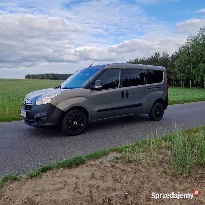 Opel Combo Maxi 2015 r manualna Słupca