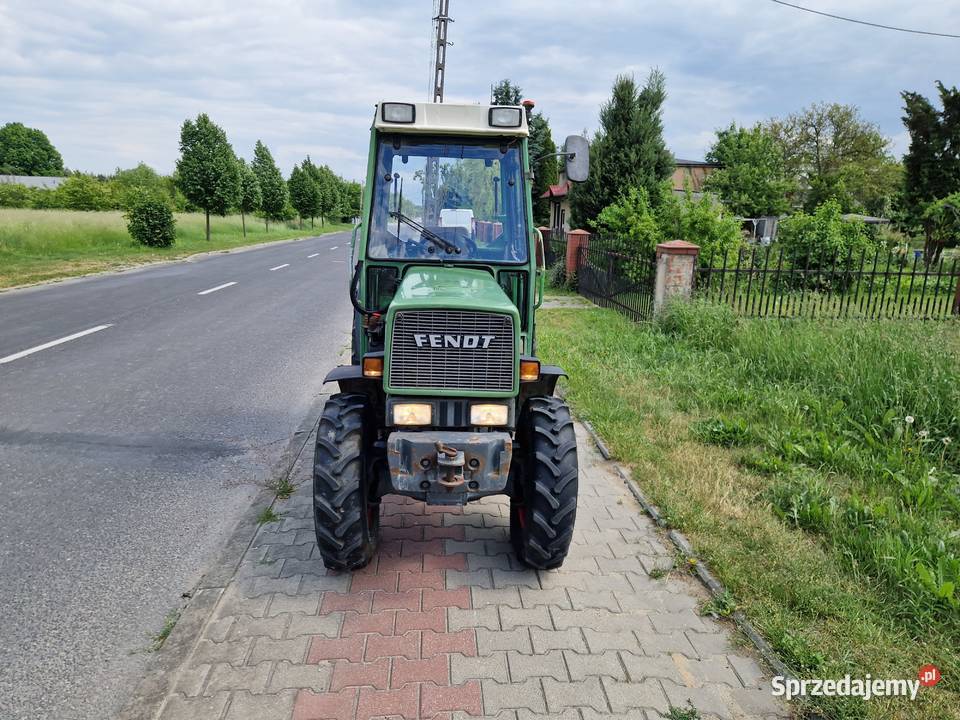 FENDT 260V sadownik sadowniczy 4x4 125 rewers
