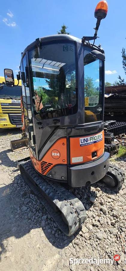 Hitachi ZX22U koparka gąsienicowa 25t Jadowniki