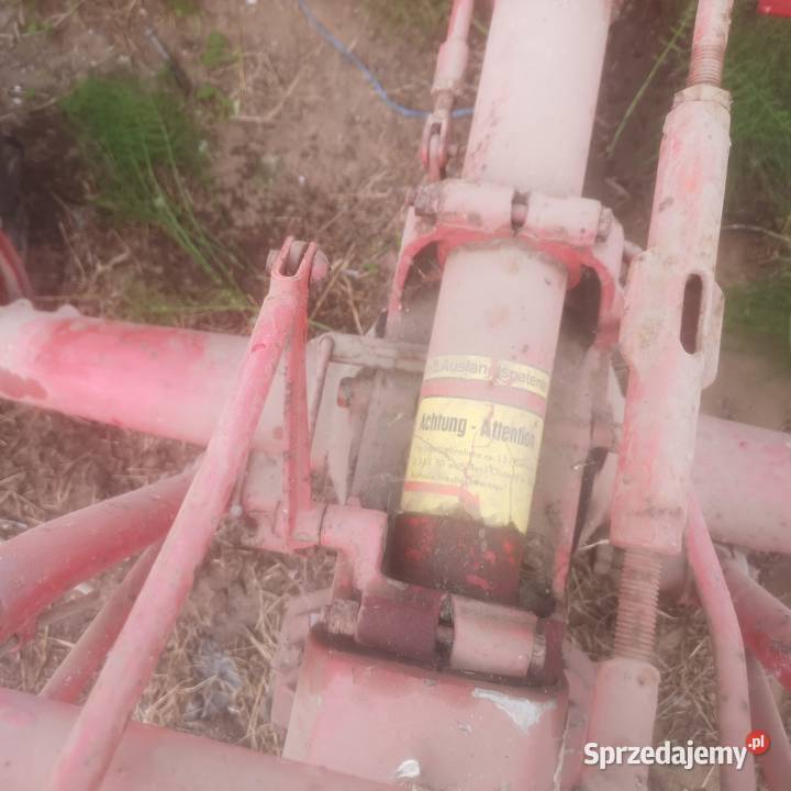 ZGRABIARKA SPALINOWA Bór