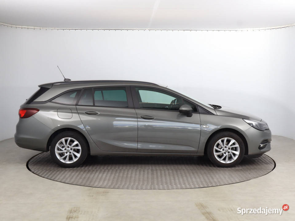 Opel Astra 12 Turbo gniazdo USB